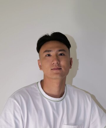 Photo of Bowen Feng